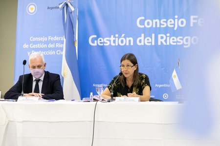 Frederic, Fuks y Gutiérrez presentaron el Consejo Federal de Gestión del Riesgo y Protección Civil en Neuquén 3