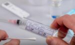 La OMS advirtió que la variante Ómicron tiene «un riesgo muy elevado» para el mundo