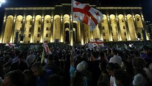 De nuevo protestas masivas en Georgia contra la “ley rusa”