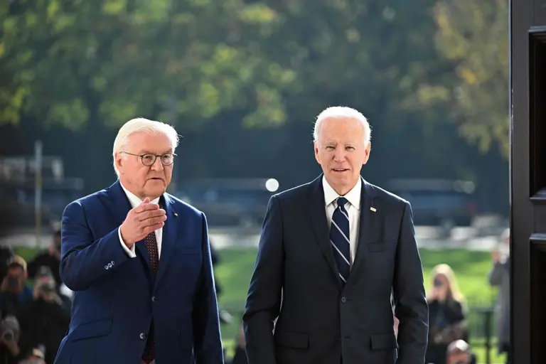 Título: La Visita de Joe Biden a Berlín: Fortalecimiento de la Asociación Transatlánti …