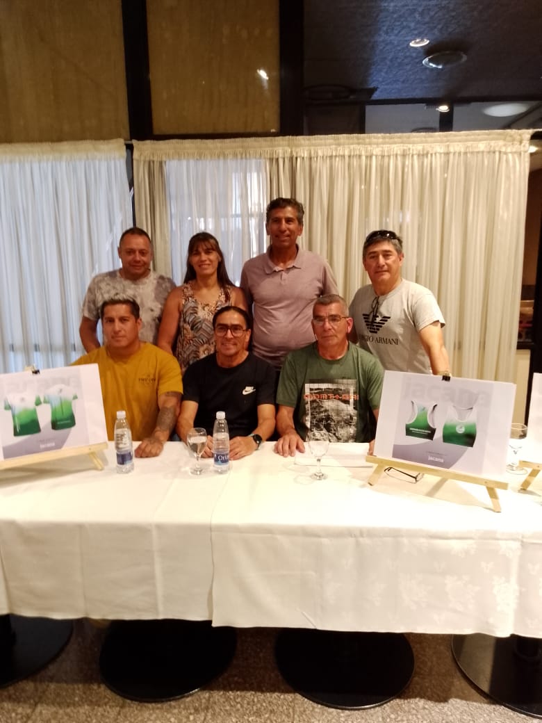 Presentaron a Agrupación Atletas Master Zona Norte de Santa Cruz