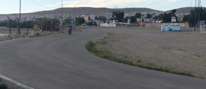 Prohibición de motocicletas, cuatriciclos y karting en el velódromo de Caleta Olivia