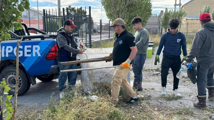 SIPGER acompaña solidariamente a las Instituciones Educativas Públicas de toda la Provincia