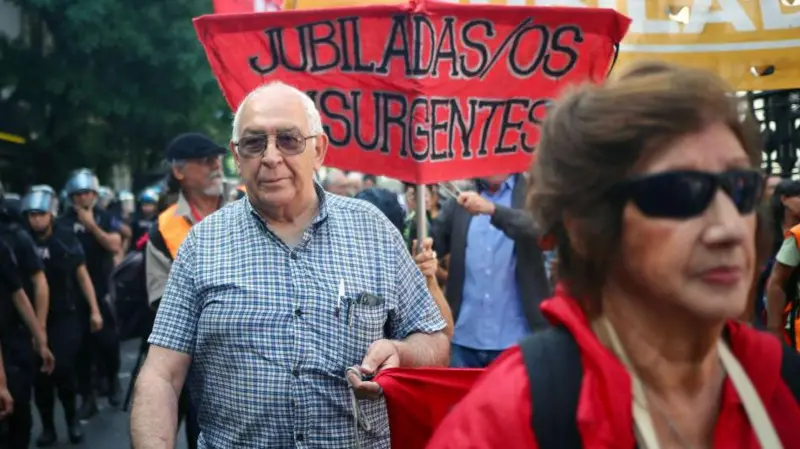 La lucha de los jubilados en Argentina: una voz que clama por dignidad