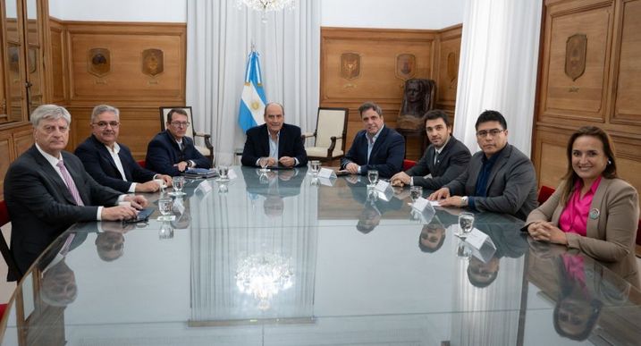 Agenda del gobernador Vidal en Buenos Aires por la crisis nacional de distribución de fondos