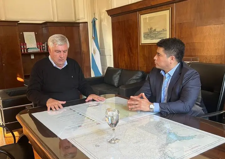 Crisis del langostino: Vidal pidió suspensión de retenciones y anticipó medidas de alivio en Santa Cruz