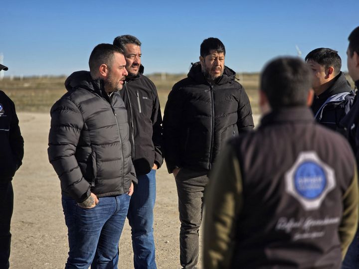 Visitan el predio donde funcionará la nueva Escuela del Viento en Pico Truncado