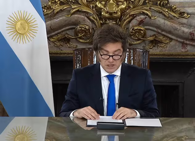 “Javier Milei en Cadena Nacional: Un Llamado a la Austeridad Fiscal y la Defensa de su Agenda Económica”