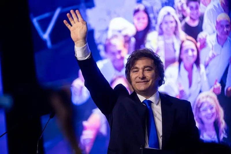 Milei refuerza su poder en las legislativas y proyecta su agenda pro-mercado; la comunidad internacional mira de cerca