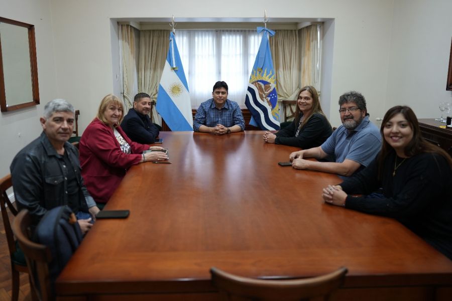 El Gobernador de Santa Cruz  llamó a reordenar la gestión y reforzar el trabajo conjunto entre Provincia y Municipios
